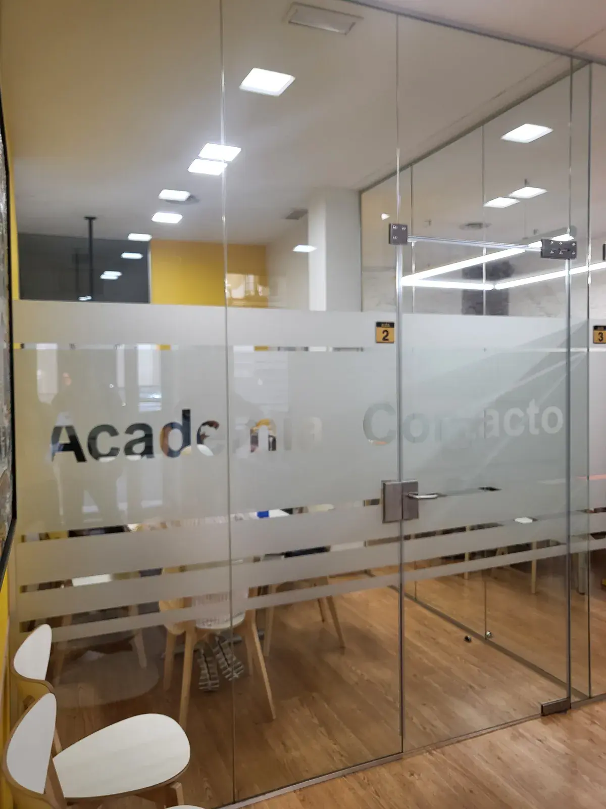 Academia Contacto